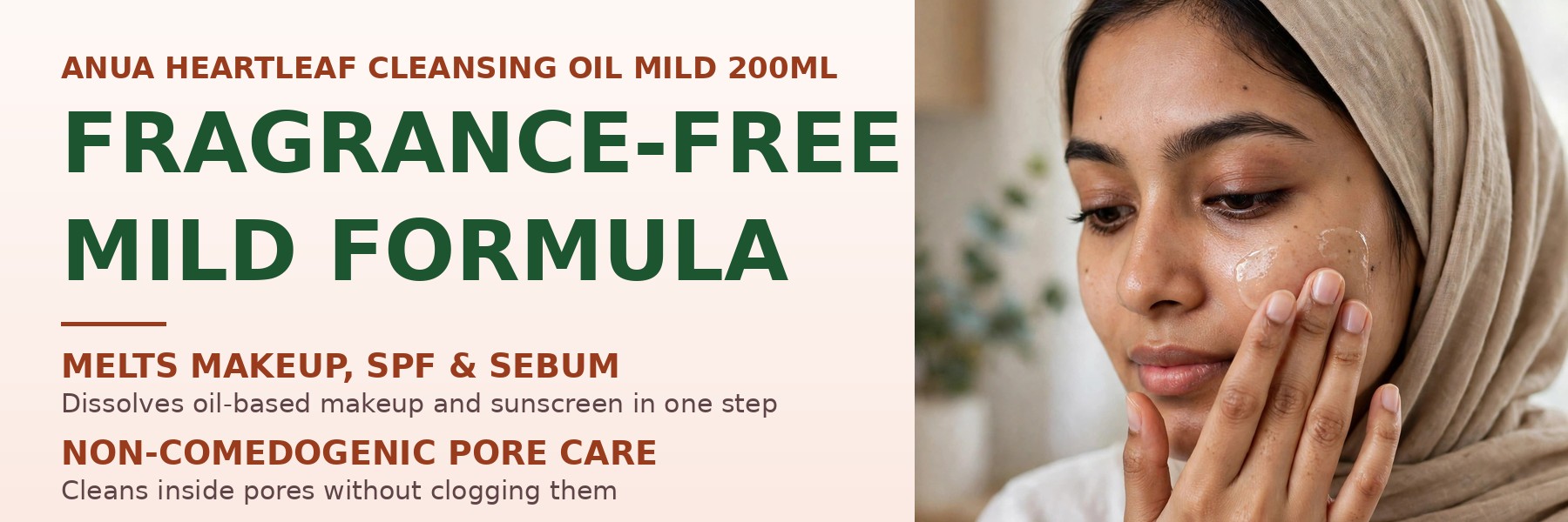 Anua Heartleaf Pore Control Cleansing Oil Mild 200ml model applying oil application
